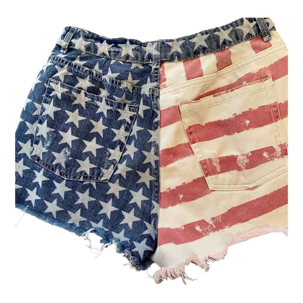 Topshop Moto Mom distressed red, white and blue jean shorts - Picture 5 of 6